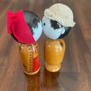 Kokeshi Wooden Bobble Head Kissing Dolls 4" Vintage Boy & Girl!